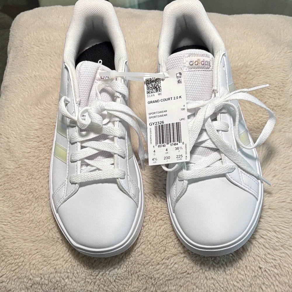 Adidas Grand Court 2.0 K White Sneakers